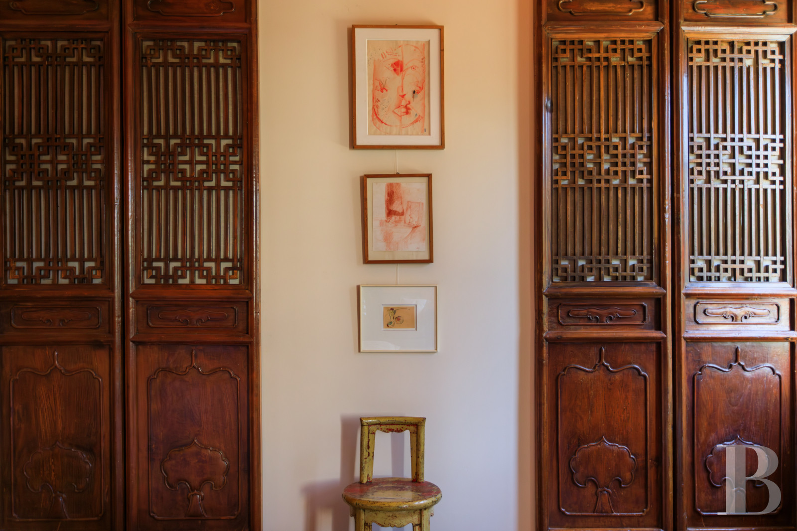 En Saône-et-Loire, à Mâcon, une villa et son jardin entièrement de style Art déco - photo  n°45